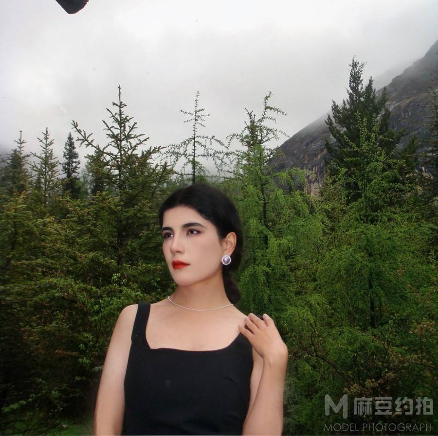 校园模特