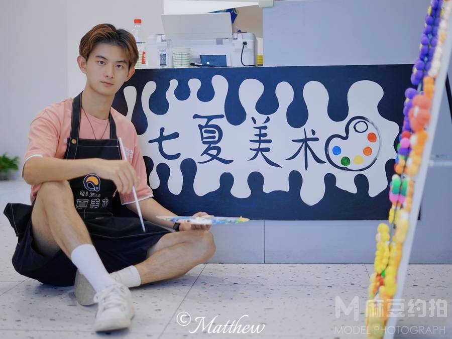 清新模特
