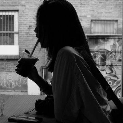黑白模特