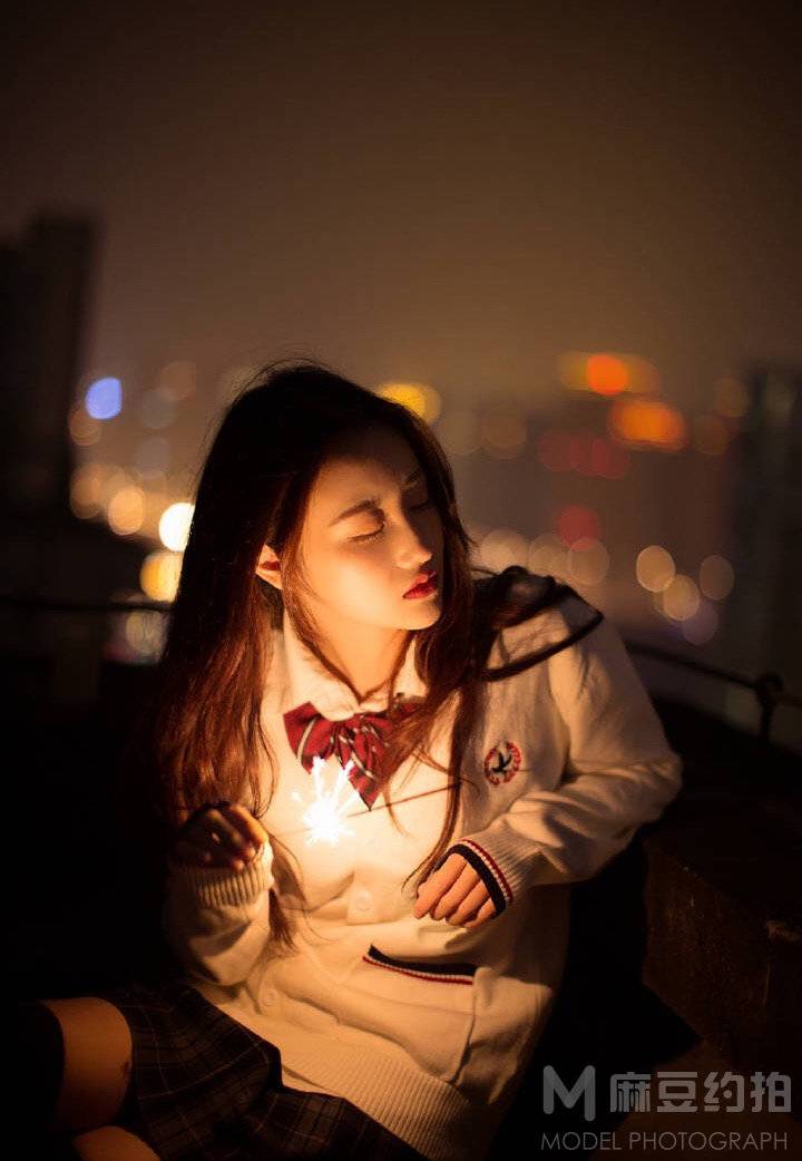 夜景模特
