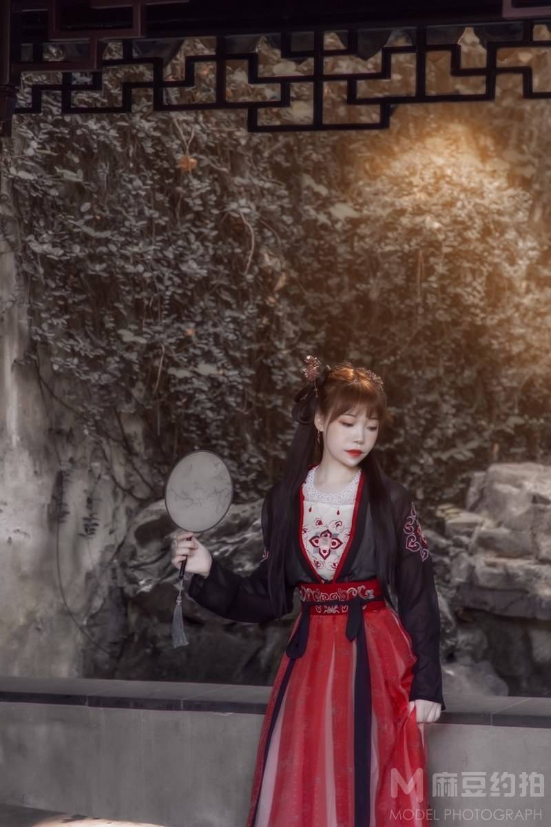 汉服模特