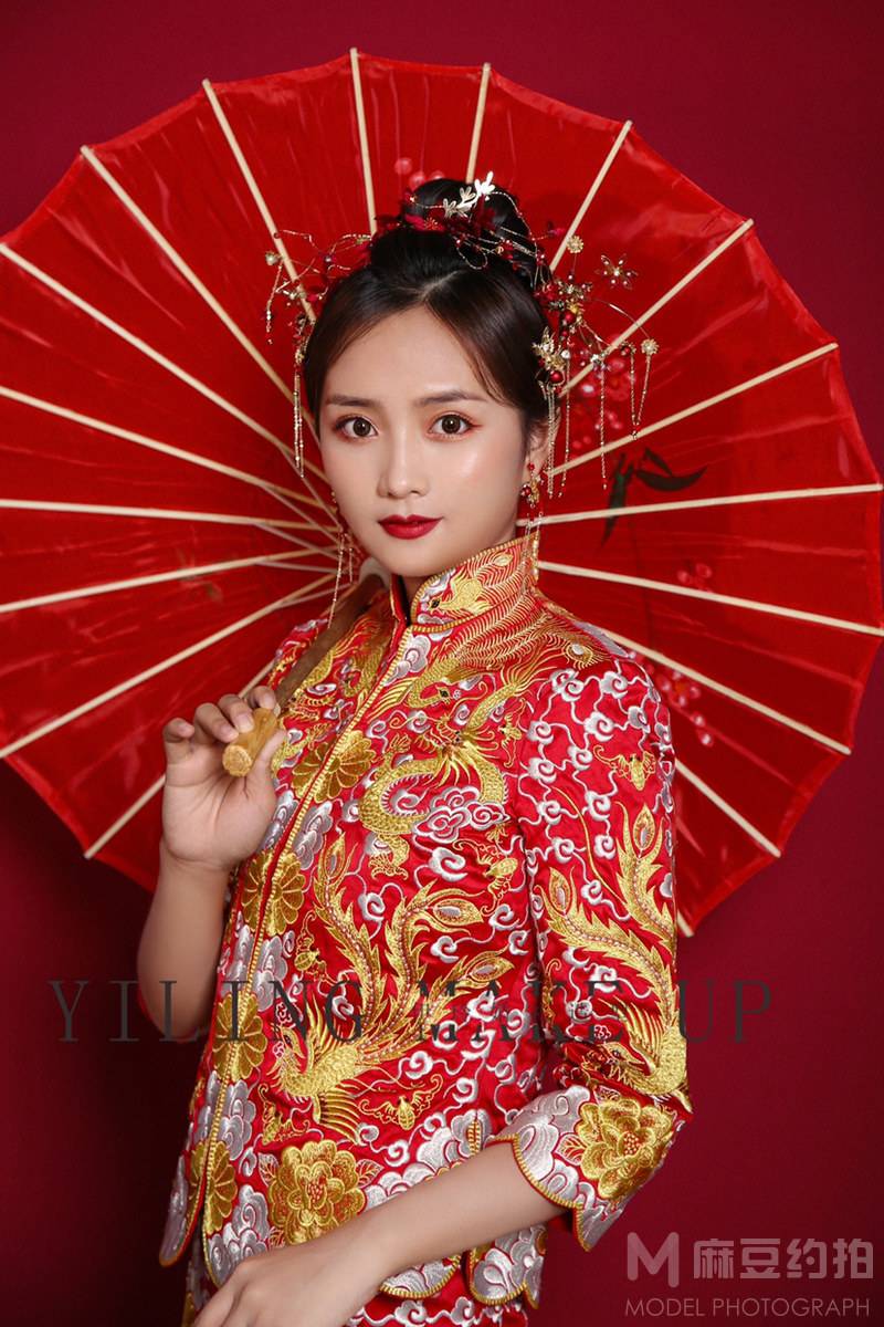 妆容模特