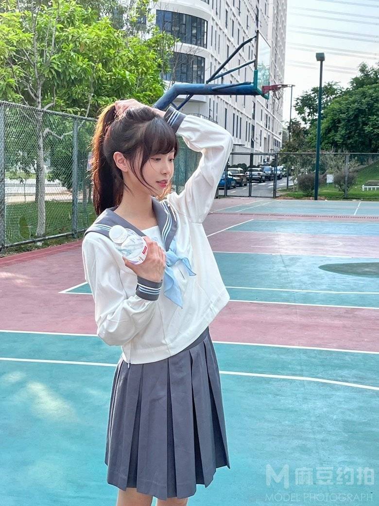 校园模特