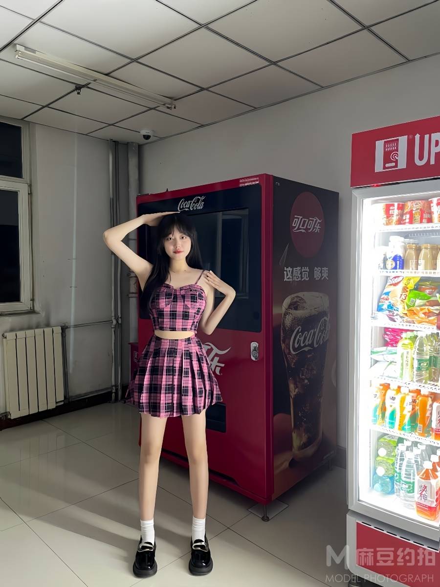 清新模特