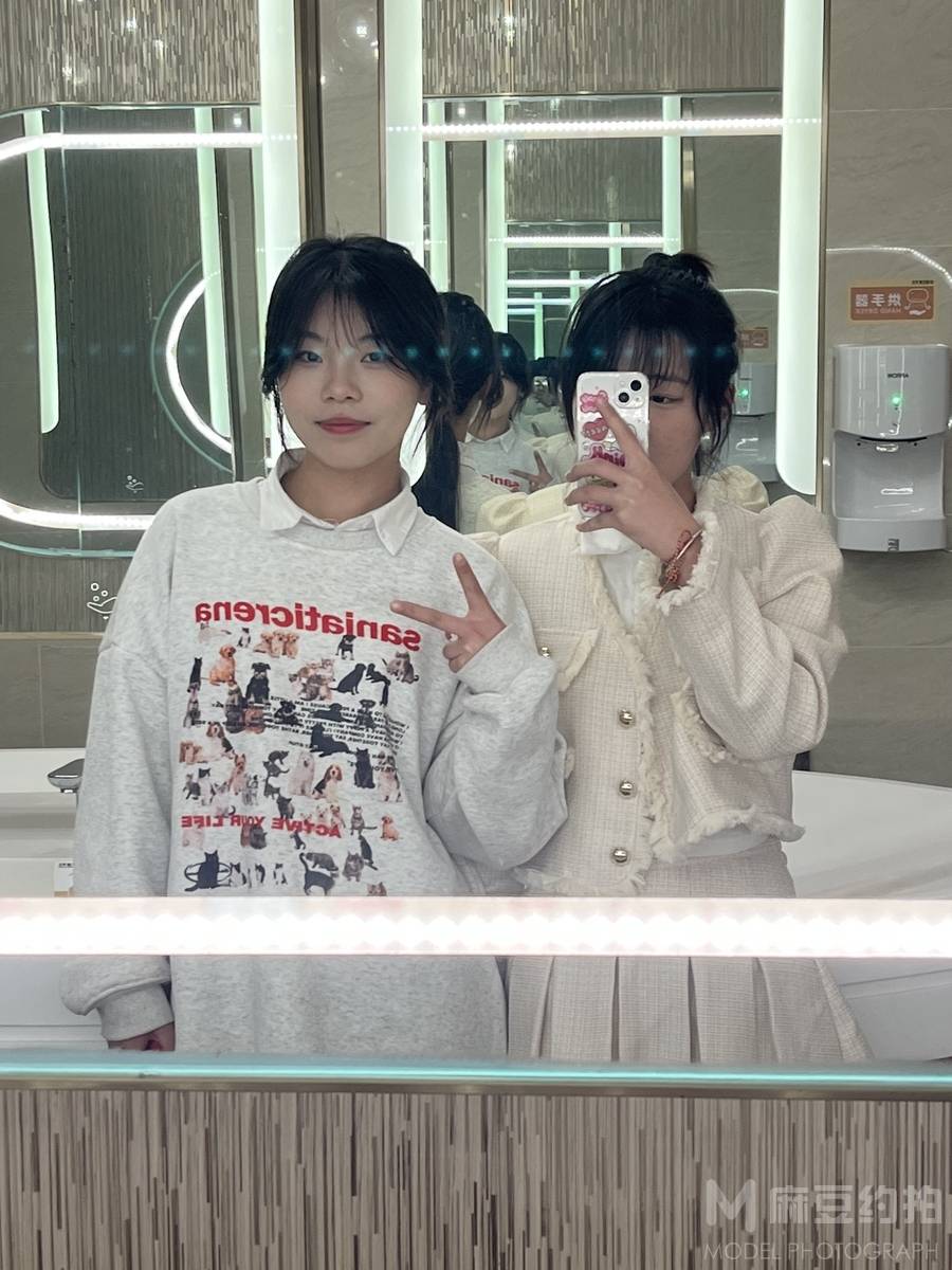 清新模特