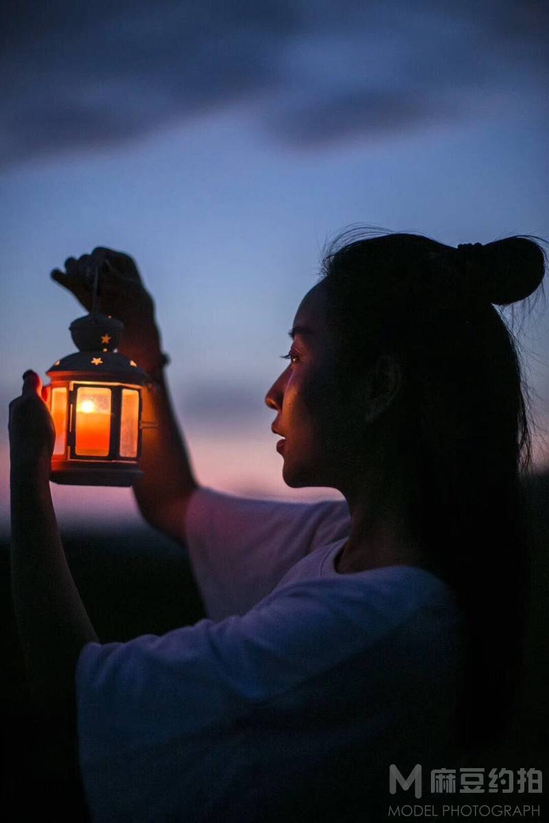 夜景模特