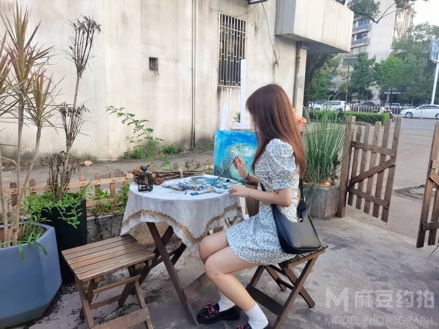 清新模特