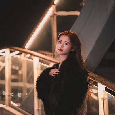 夜景模特