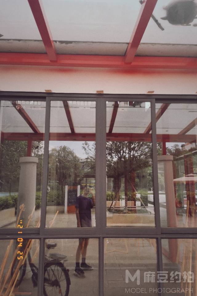 胶片模特