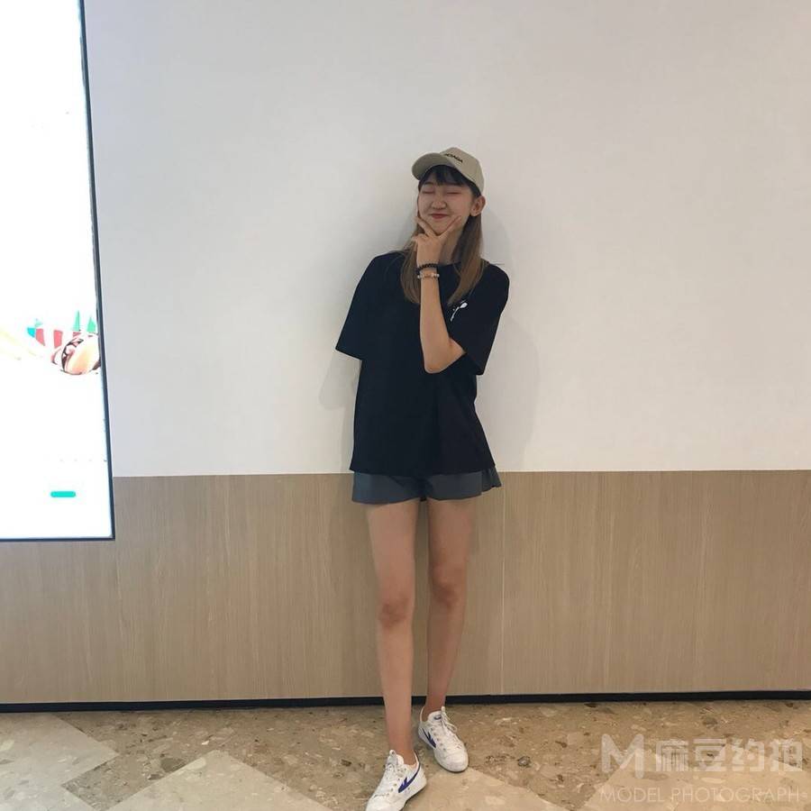 纪实模特
