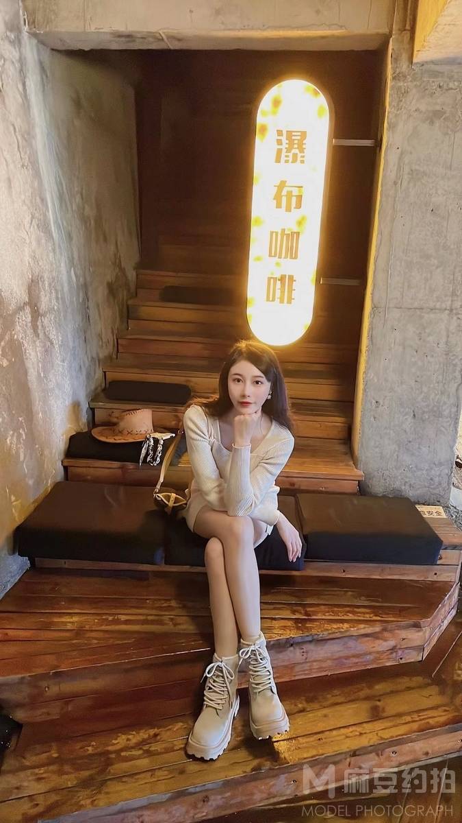 纪实模特