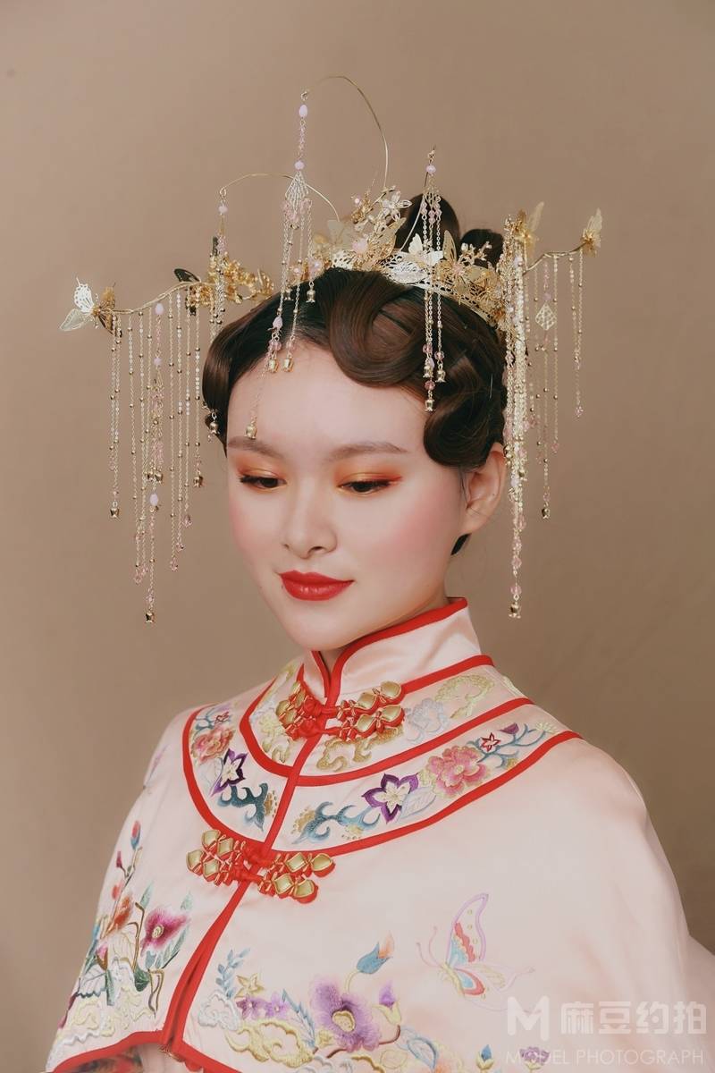 妆容模特