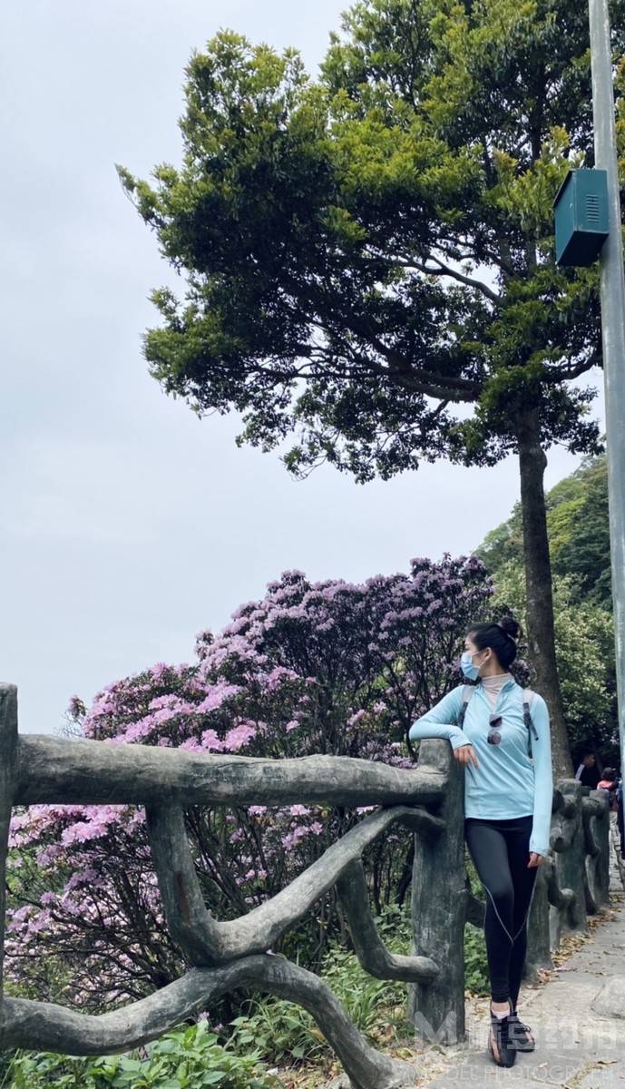 纪实模特