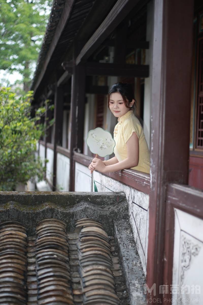 汉服模特