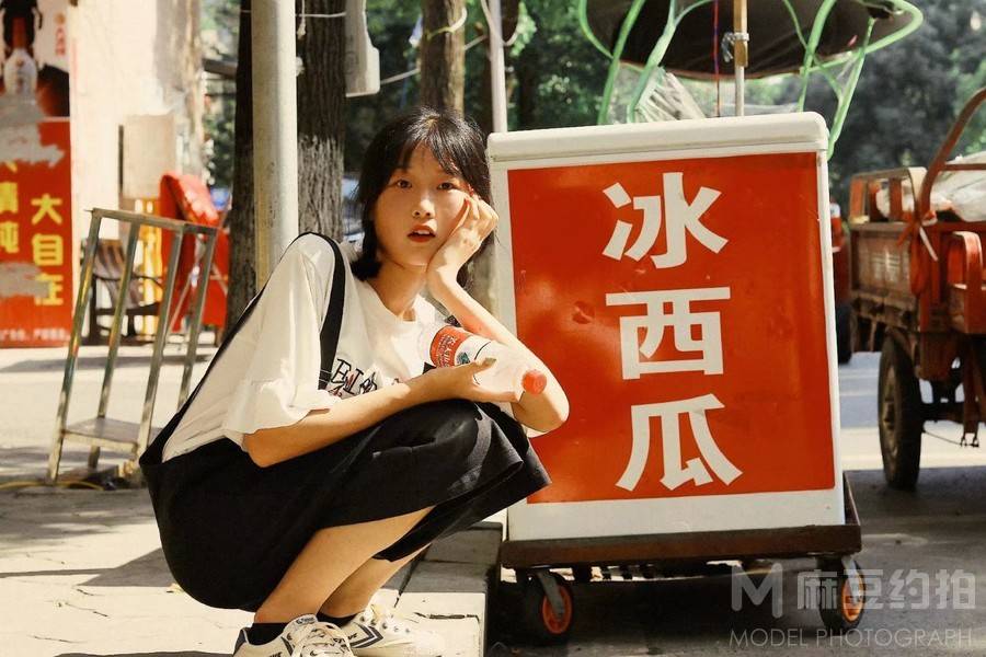胶片模特