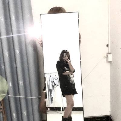 黑白模特