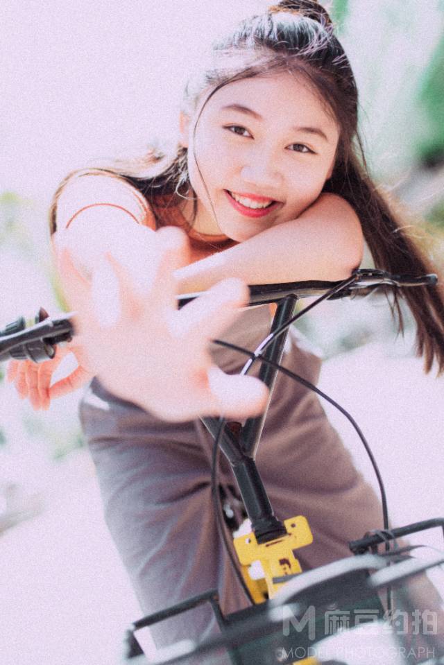 胶片模特