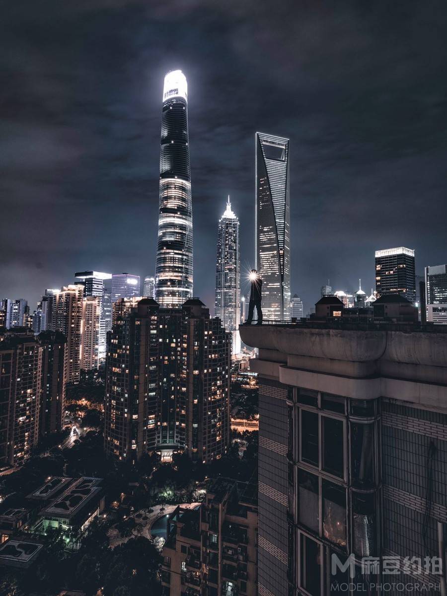 暗黑模特