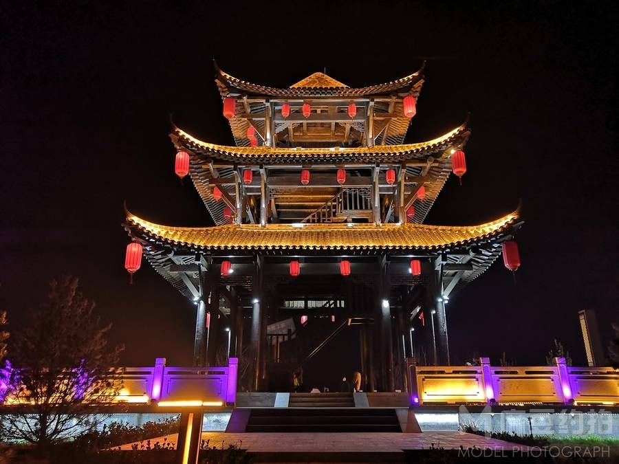 夜景模特