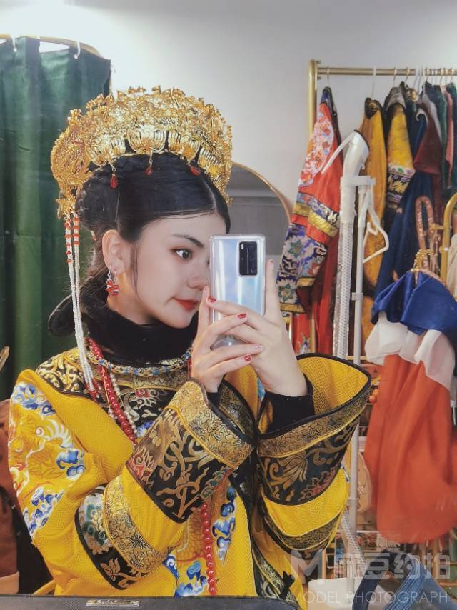 清新模特