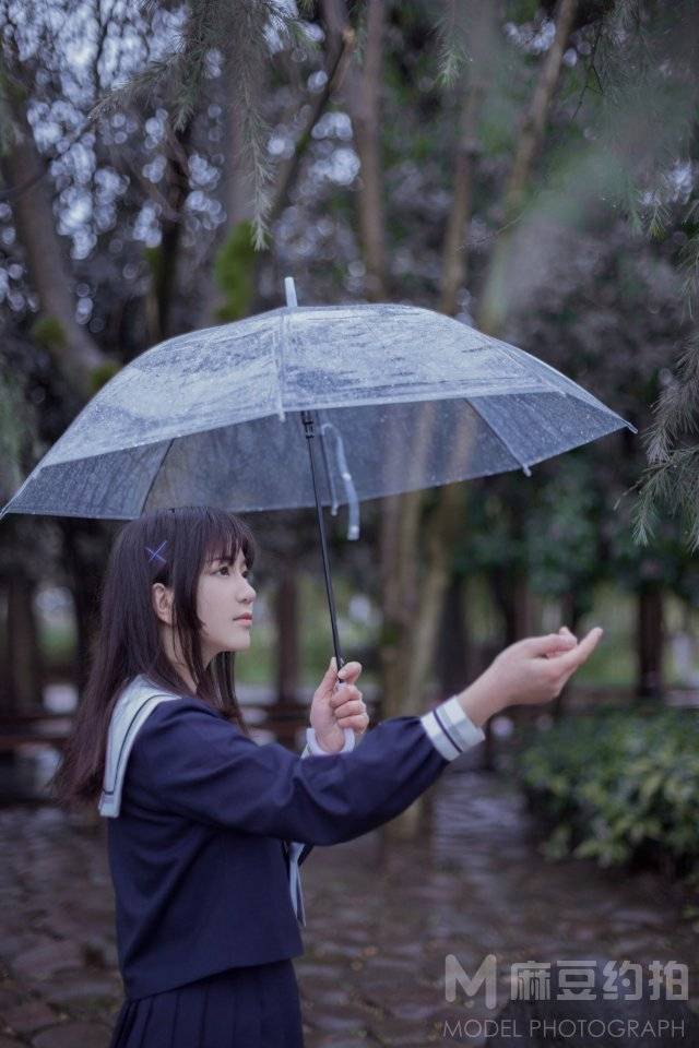 校园模特