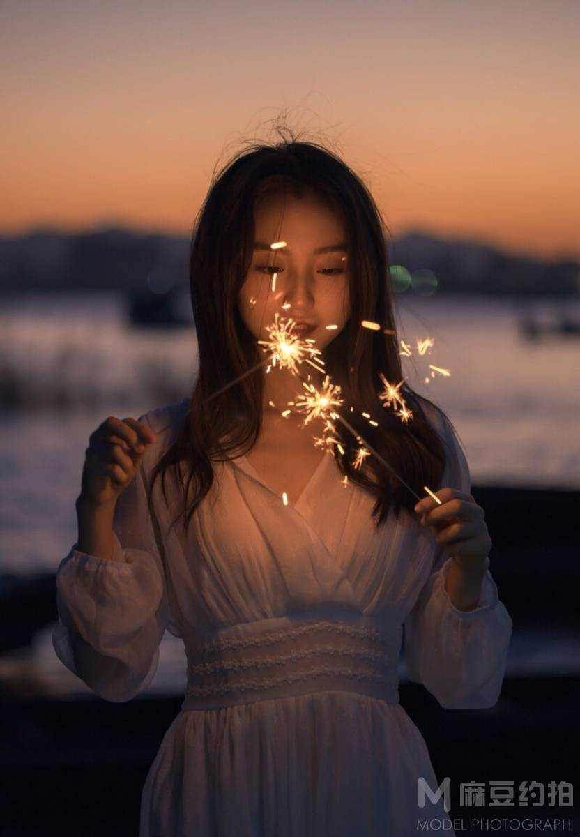 夜景模特