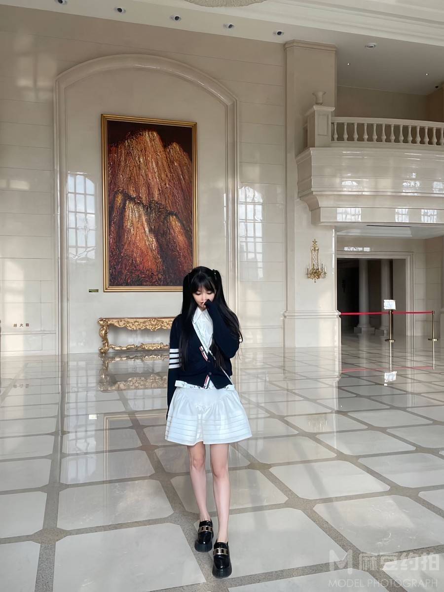 校园模特