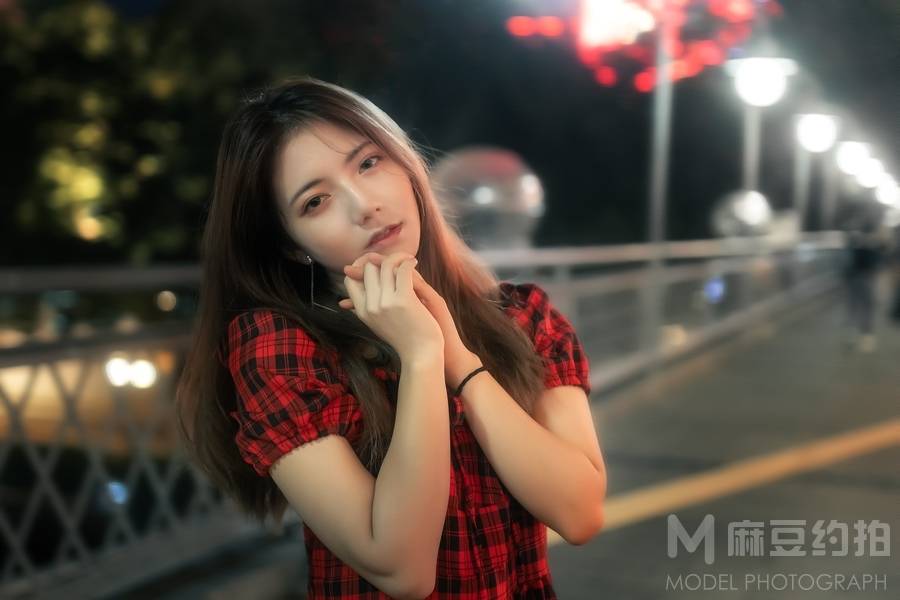 夜景模特