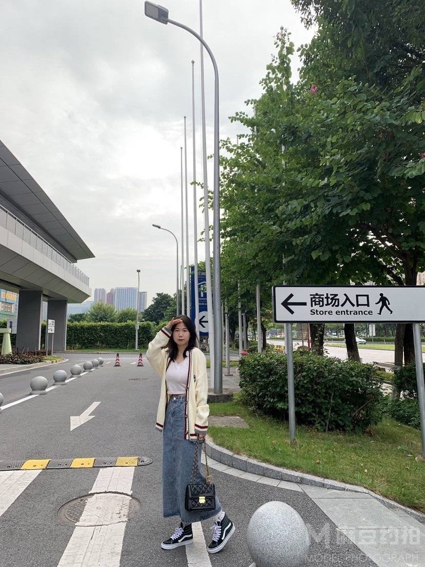 校园模特
