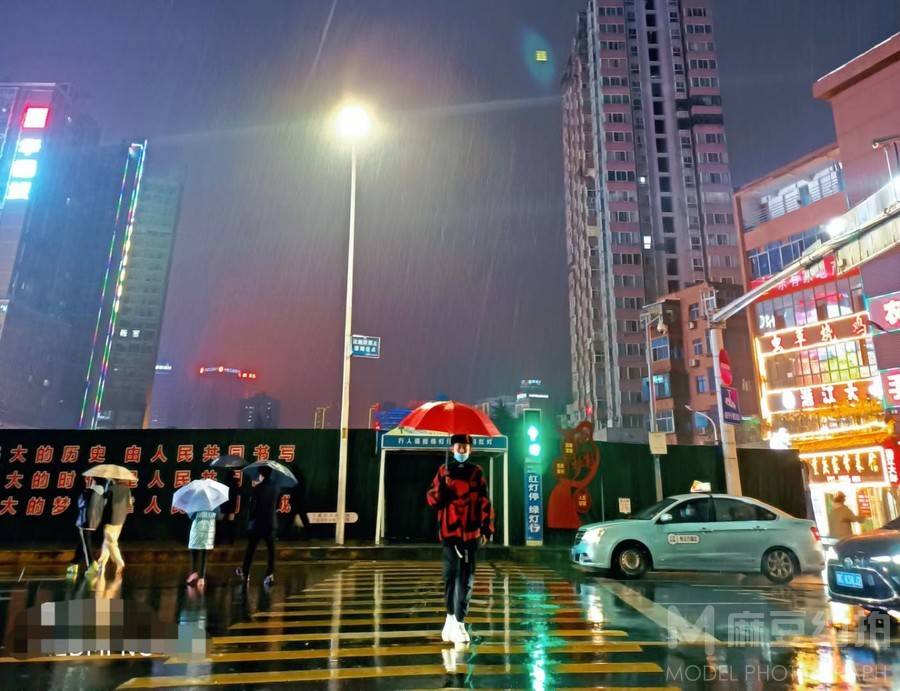 暗黑模特