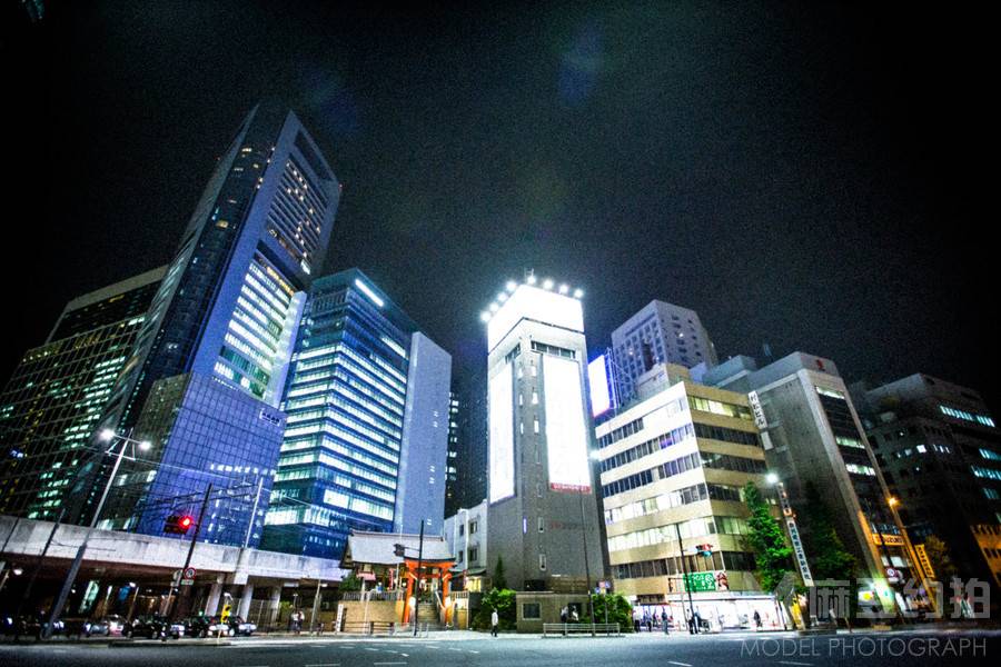 夜景模特