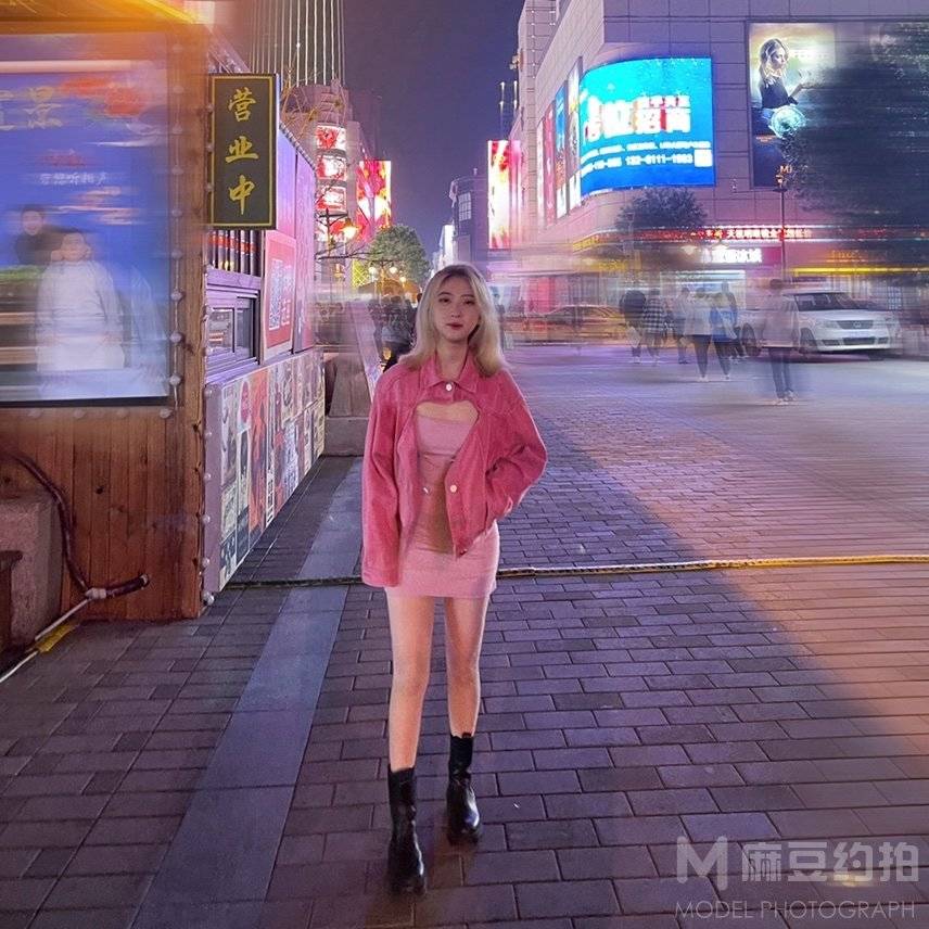 少女模特