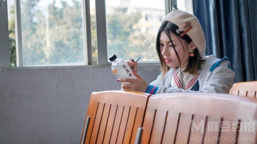 校园模特
