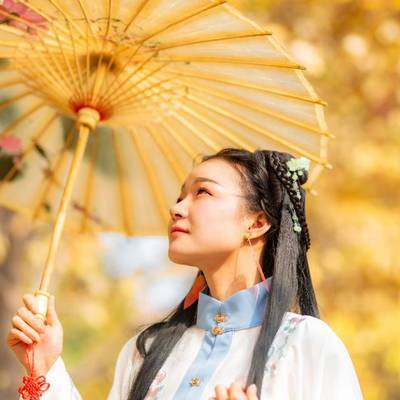 汉服模特