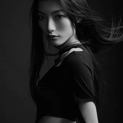 黑白模特