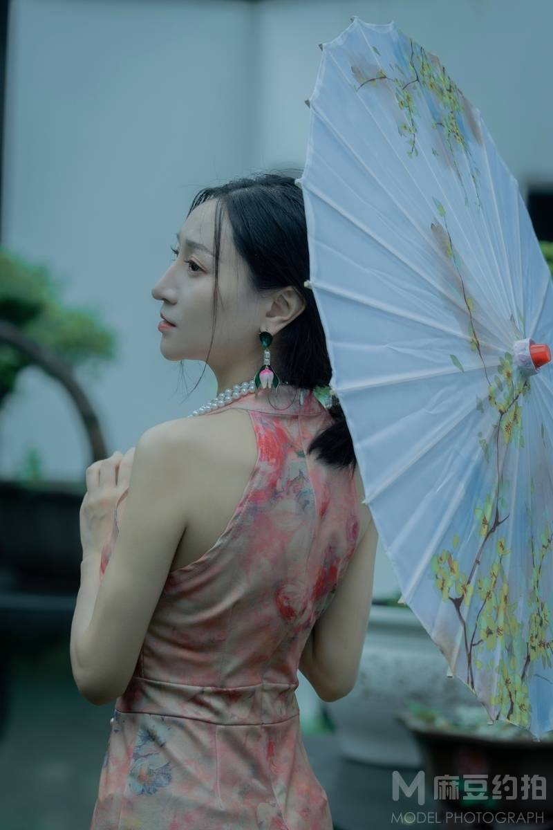 民国模特