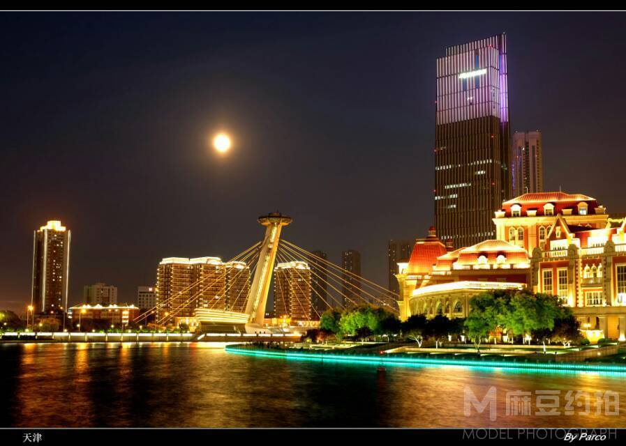 夜景模特