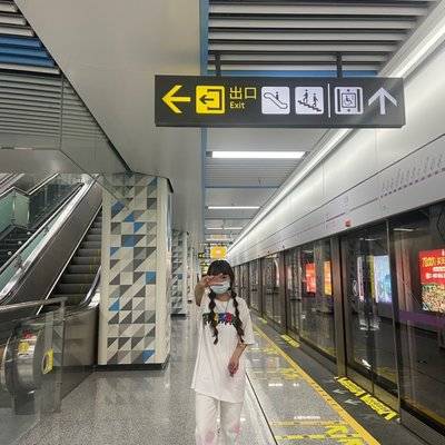 黑白模特