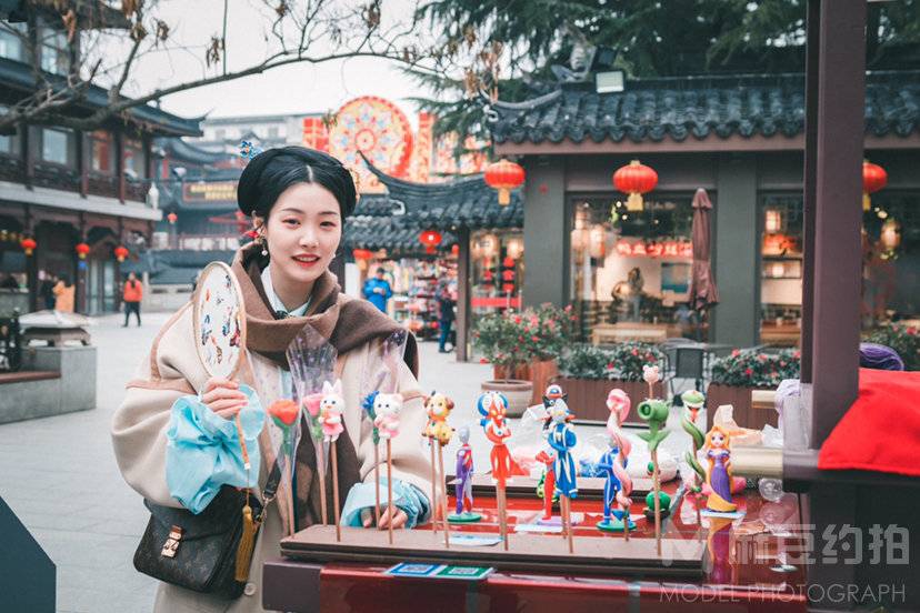 汉服模特