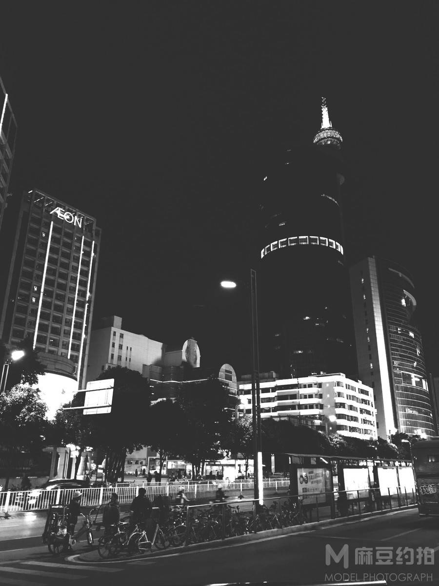 暗黑模特