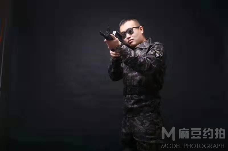 暗黑模特