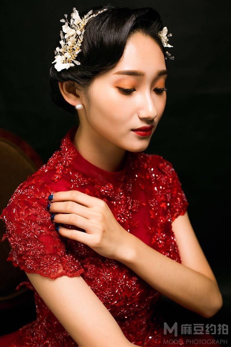 妆容模特