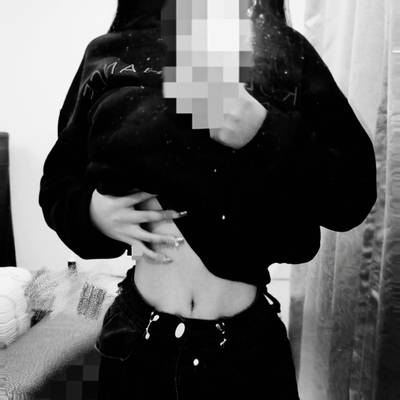 黑白模特