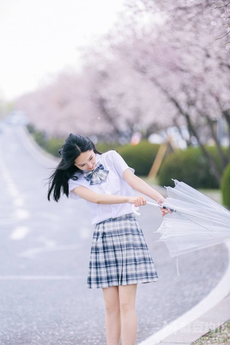 清新模特