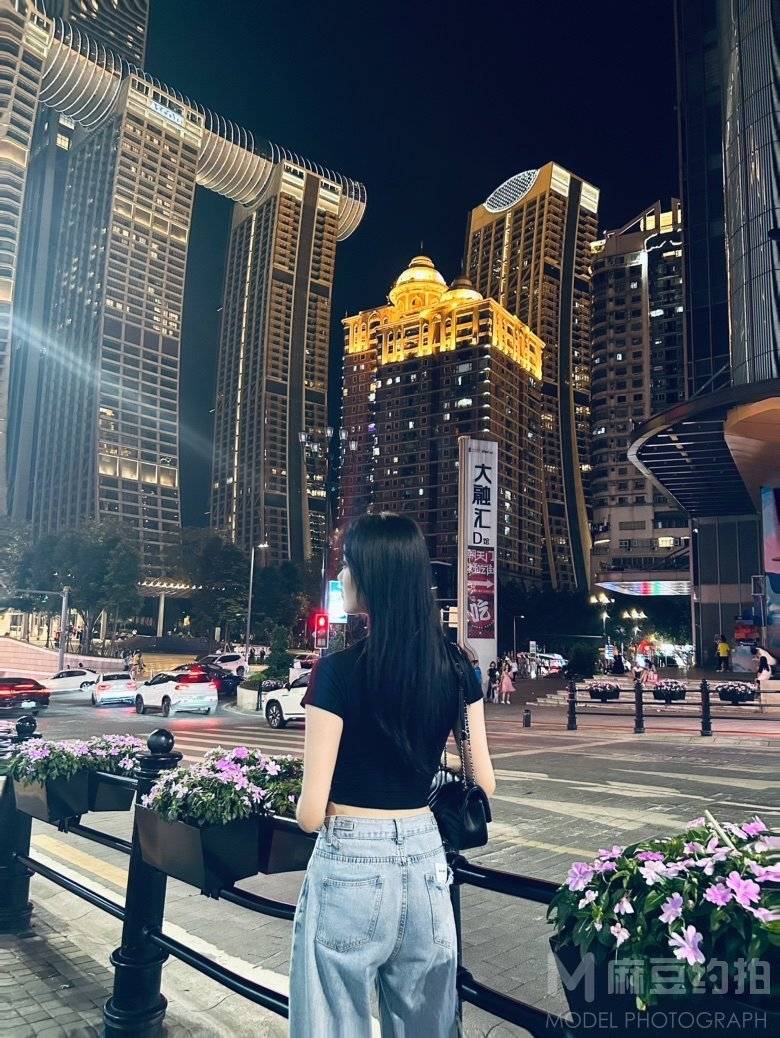 清新模特