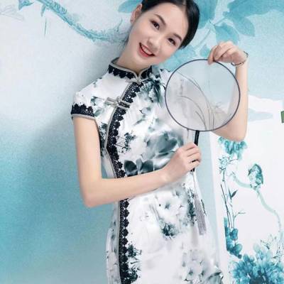 民国模特