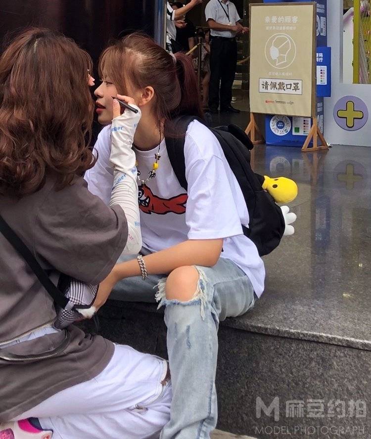 胶片模特