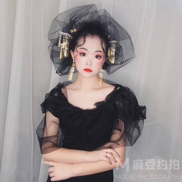 妆容模特