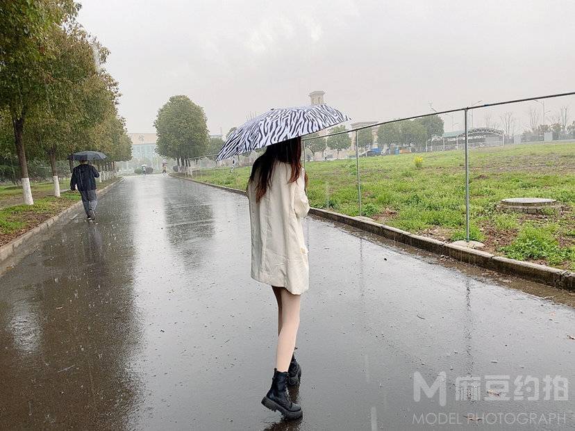 校园模特