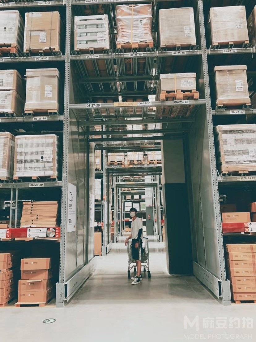 黑白模特